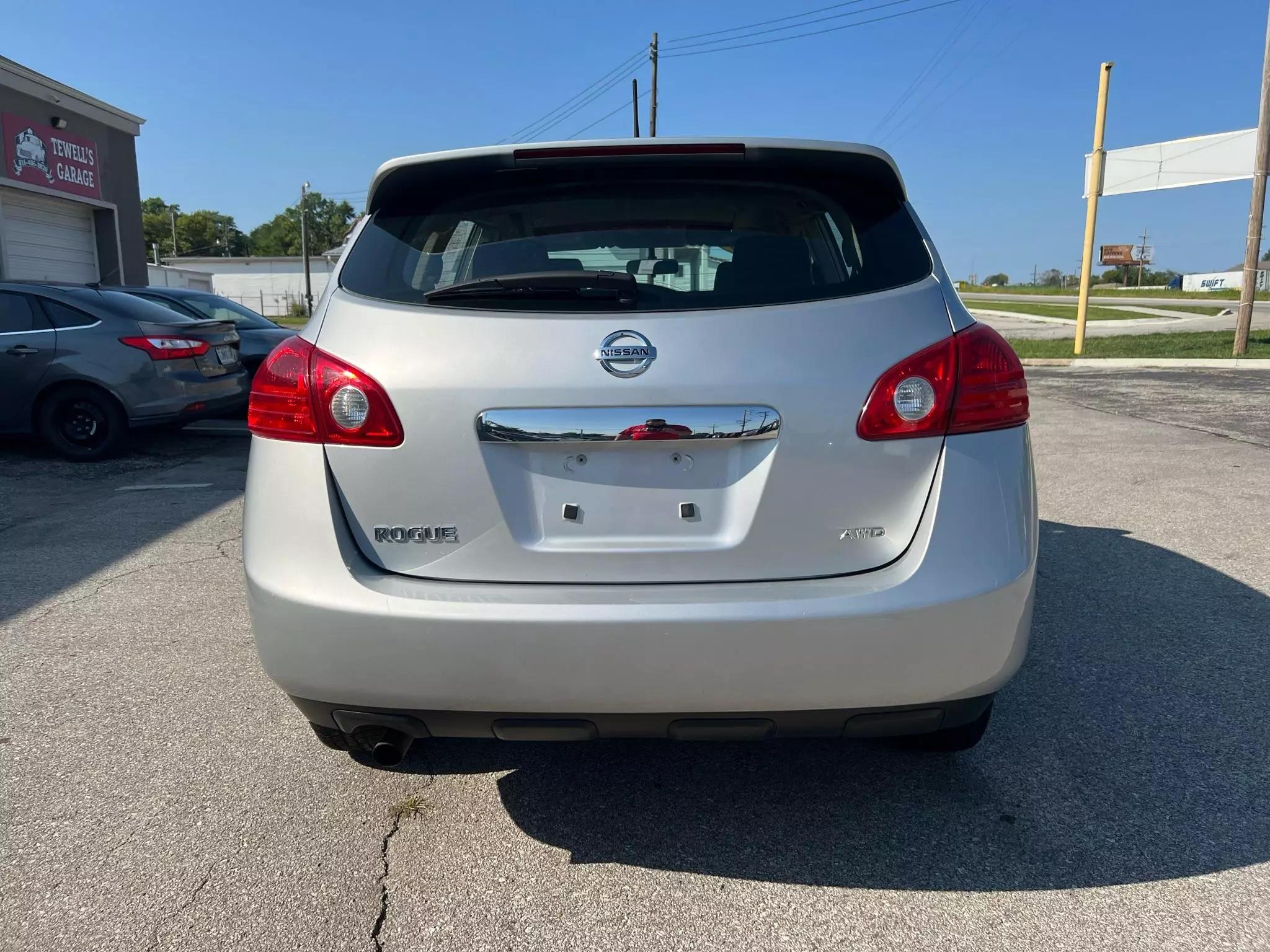 Nissan Rogue 2013 Silver